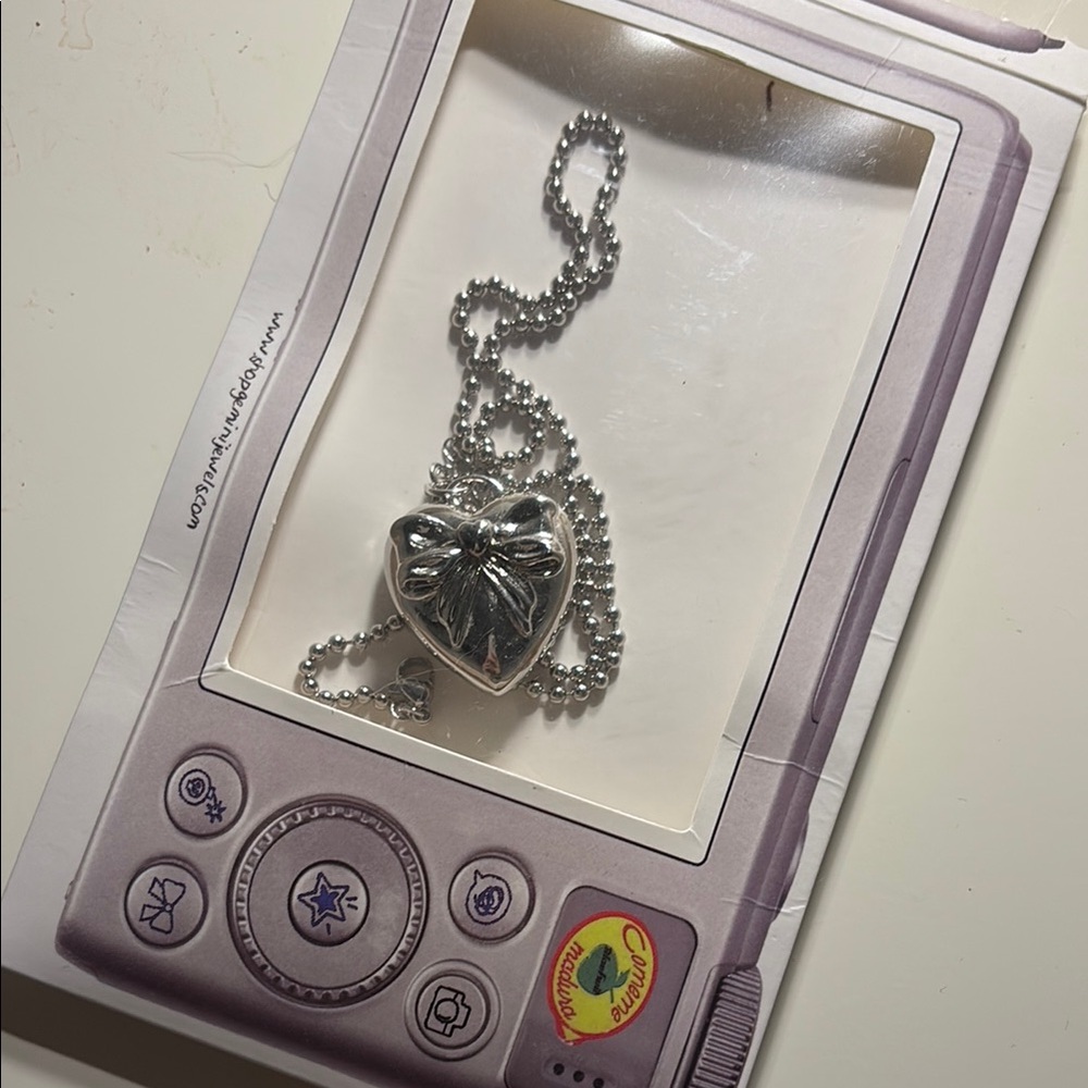 Silver Heart Pendant Necklace